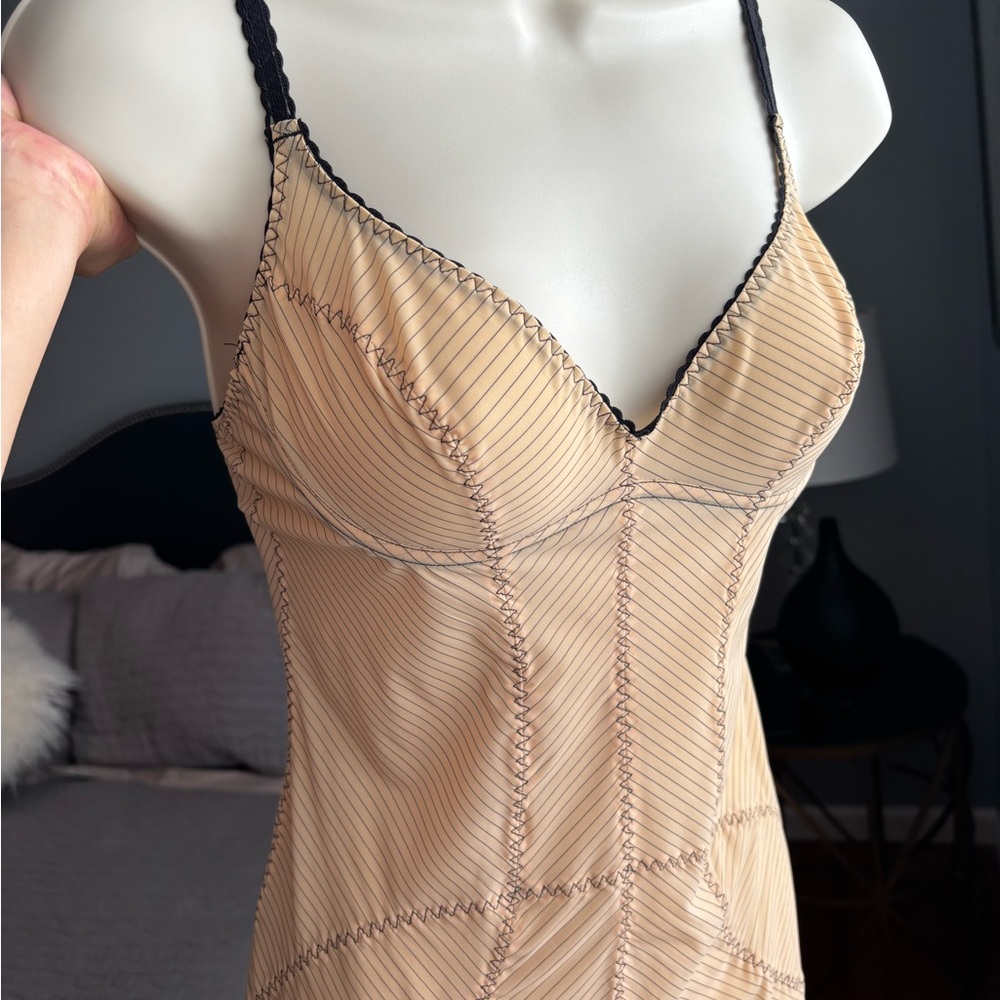 agent provocateur nud/tan Women's Intimate stretch fine mesh retro slip.